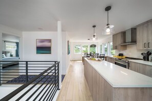 House (3 Bedrooms) | Private kitchen
