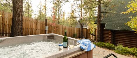 Bain à remous extérieur