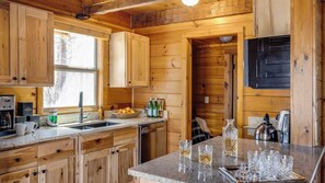 ハウス (2 Bedrooms) | 専用キッチン | 冷蔵庫、オーブン、コンロ、食器洗い機