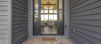 Pioneer by Avantstay Magnificent Home Located In The Brasada Ranch Community!