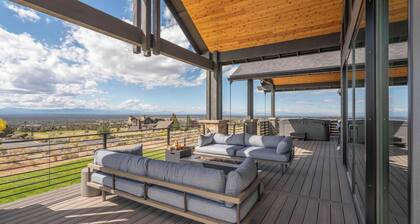 Pioneer by Avantstay Magnificent Home Located In The Brasada Ranch Community!