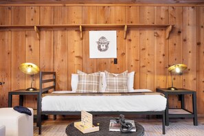 Interior - Lakeview Big Bear Cabin With Hot Tub, Deck, Fire Pit & Game Room (Big Bear Lake)