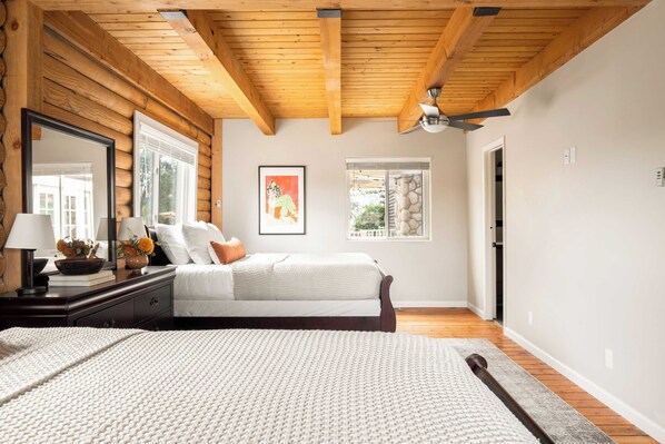 Villa (5 Bedrooms) | Interior - Chateau Syrah by Avantstay Picturesque Estate w/ Pool, Table Tennis & Pool Table New Pickleball Court + Basketball Hoop (Temecula)