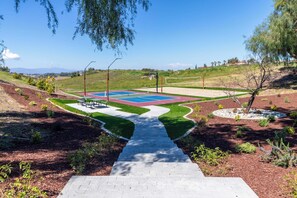 Villa (5 Bedrooms) | Interior - Chateau Syrah by Avantstay Picturesque Estate w/ Pool, Table Tennis & Pool Table New Pickleball Court + Basketball Hoop (Temecula)