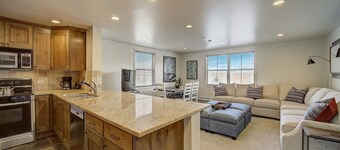 Resort Plaza #5061 by Avantstay Located in Park City Mountain Resort Close to the Slopes!