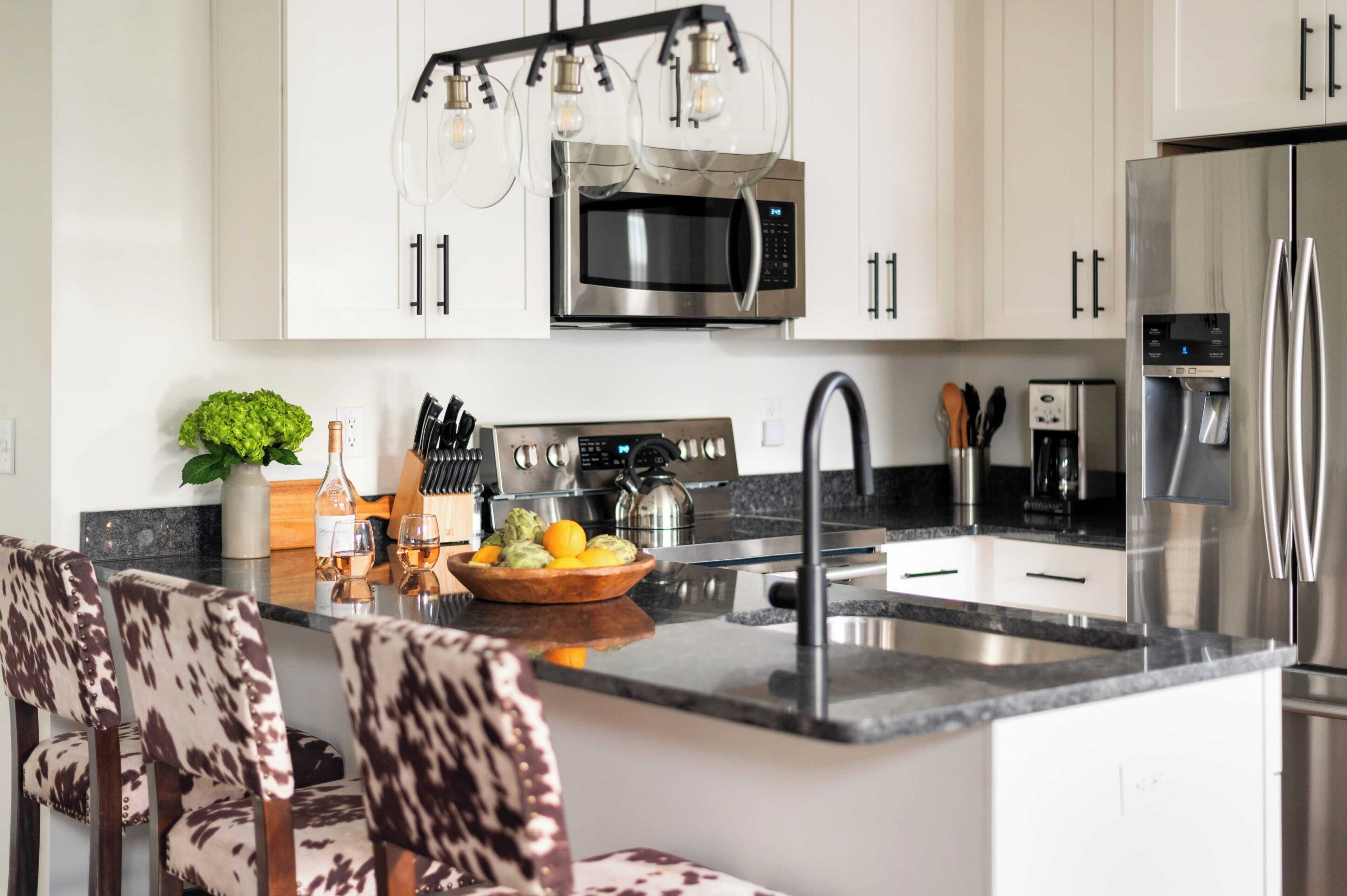 المنشأة من الداخل