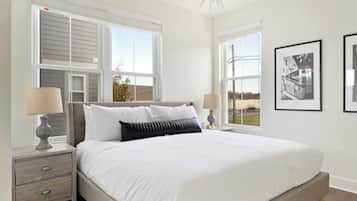 House (6 Bedrooms) | Interior