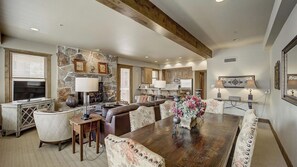 Interior - Mont Cervin #22 by Avantstay Luxury Ski in Ski out Home in Park City! (Park City)