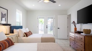 House (4 Bedrooms) | 4 bedrooms, iron/ironing board, free cribs/infant beds, bed sheets