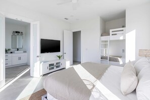 House (Multiple Bedrooms) | Interior