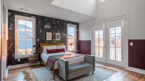 Casa (Multiple Bedrooms) | Interior
