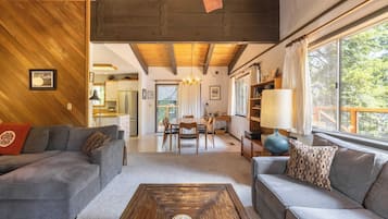 Rumah (4 Bedrooms) | Interior