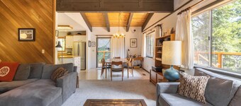Fawn by Avantstay Secluded Cabin w/ Large Deck Surrounded by Forest