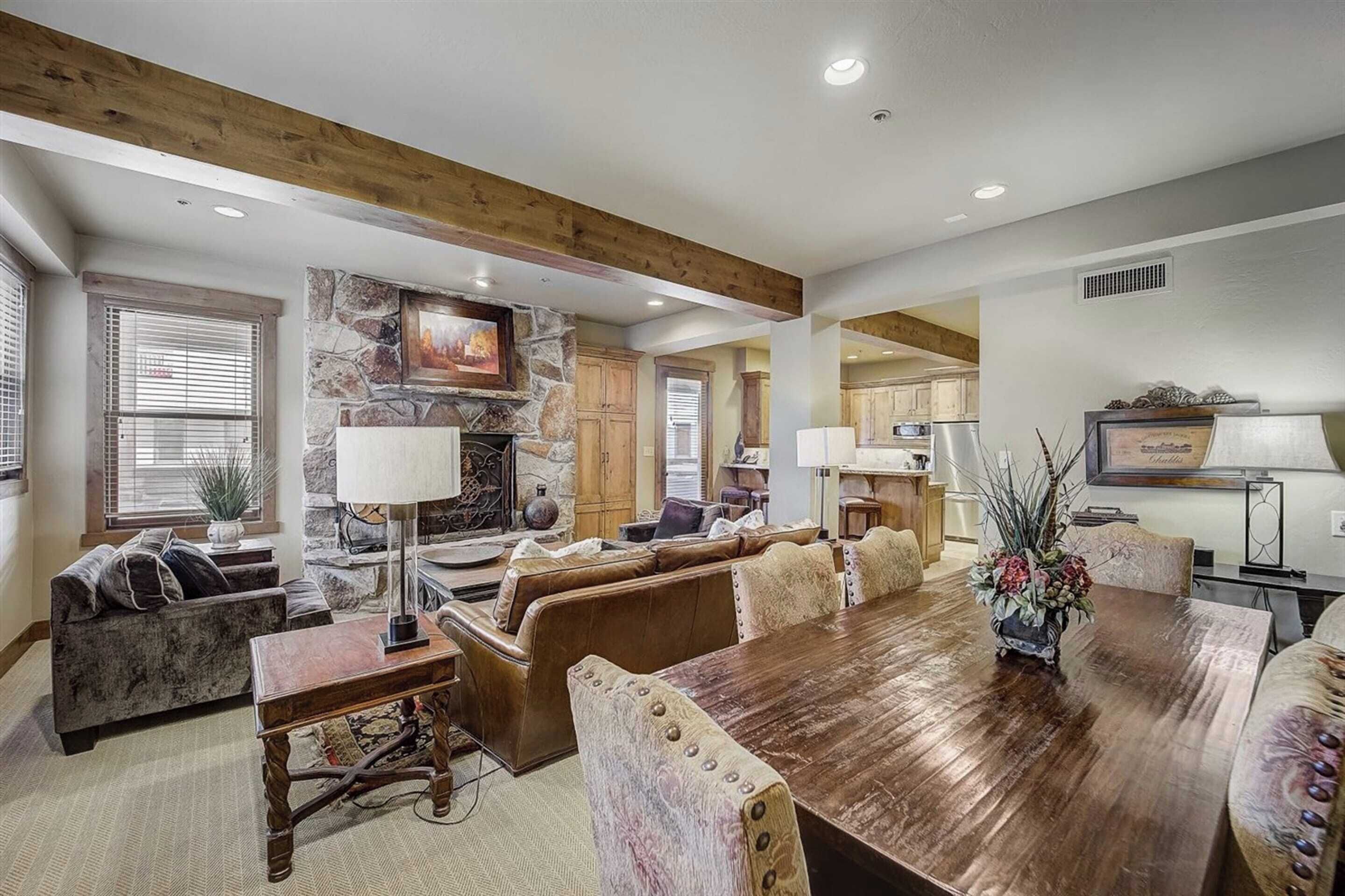 Apartment (2 Bedrooms) | Bahagian dalam