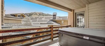 Mont Cervin #21 by Avantstay Luxury Ski in Ski out Home in Park City!