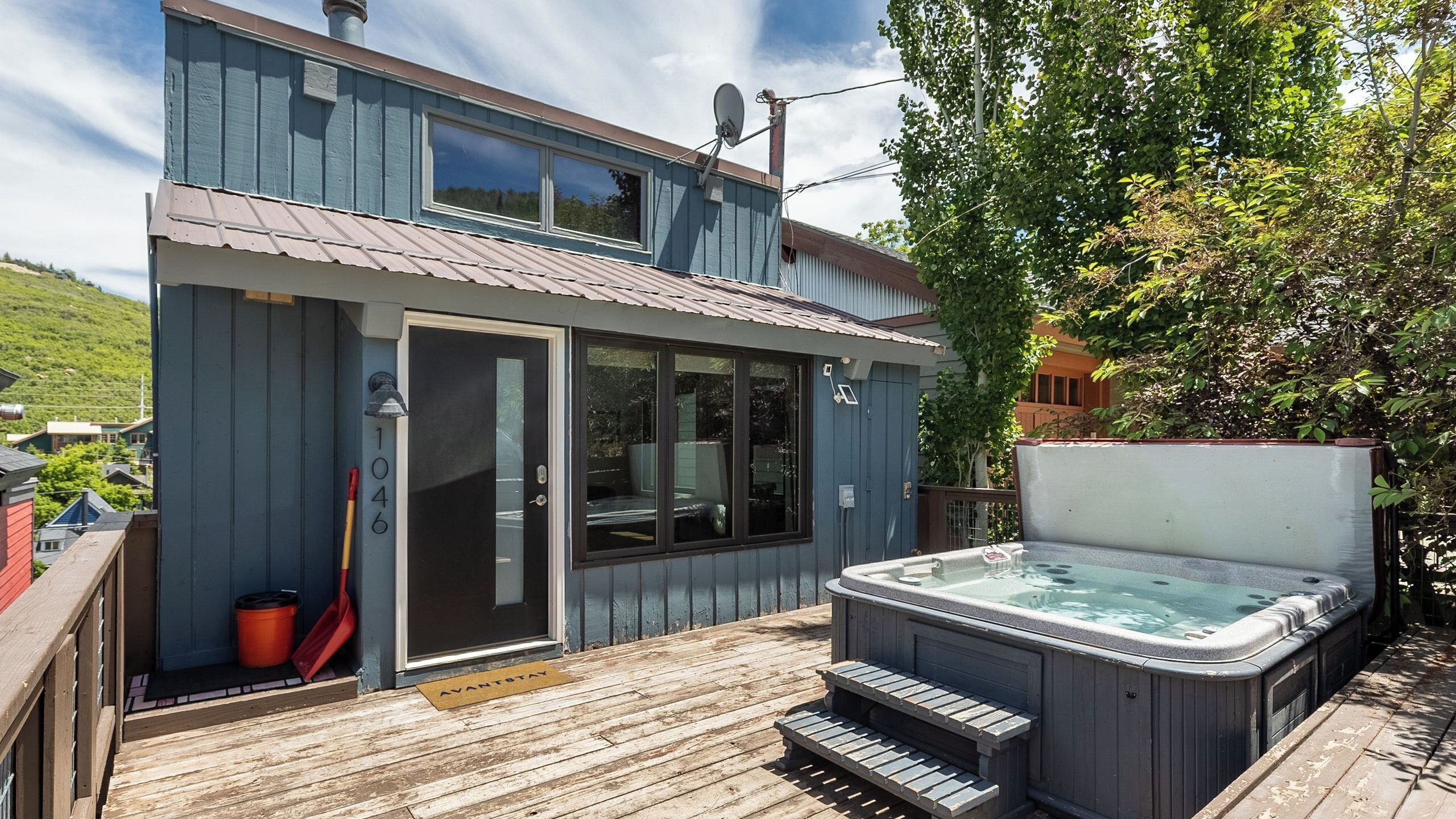 House (3 Bedrooms) | Front of property