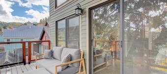 Quittin Time Townhouse Peaceful Mountain Ski-in-ski-out Retreat! Close to Town