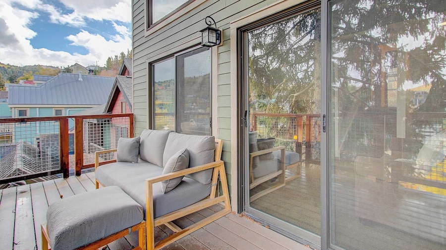 Ski-in/ski-out Townhome Steps to Main St & Ski Lift Deck View of Old Town