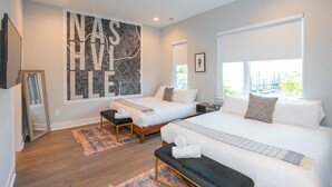 Rumah (4 Bedrooms) | 4 kamar tidur, meja kerja, dan setrika/meja setrika