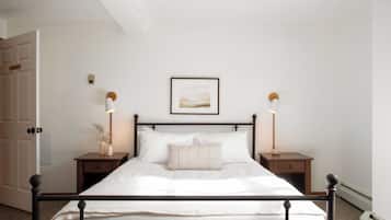 House (Multiple Bedrooms) | Interior