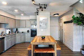 Lägenhet (4 Bedrooms) | Interiör