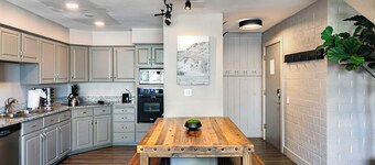 Silvertown by Avantstay Gorgeous Home in Fantastic Location in Park City!