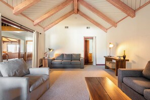 House (Multiple Bedrooms) | Interior