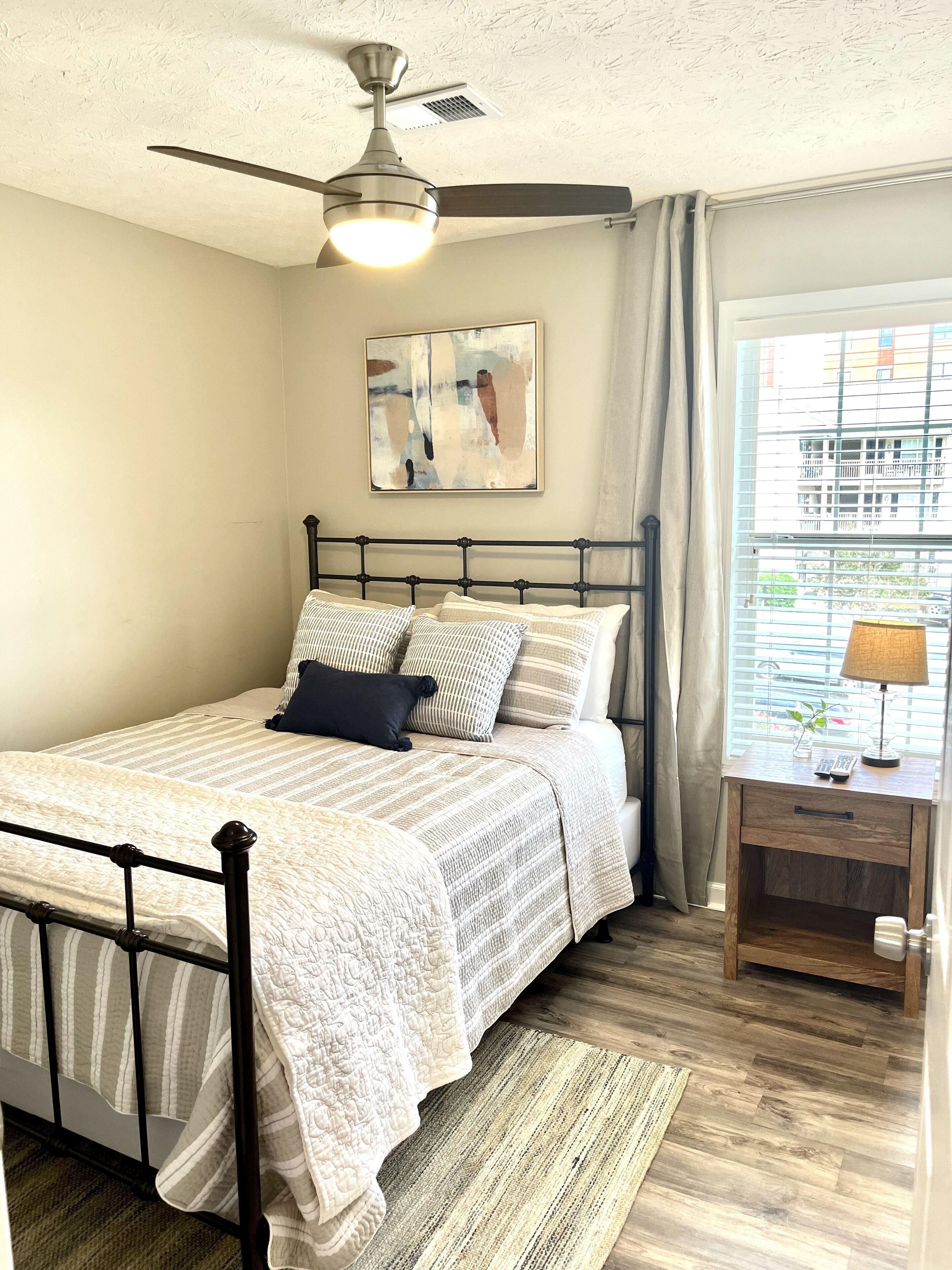 LOCATION! | Walk to Stadium and Toomer’s | Cozy 4BR Condo in the Heart of Auburn