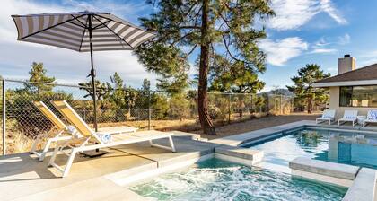 Mojave Moon by Avantstay Modern & Bright JT Home in Great Location w/ Pool & Hot Tub