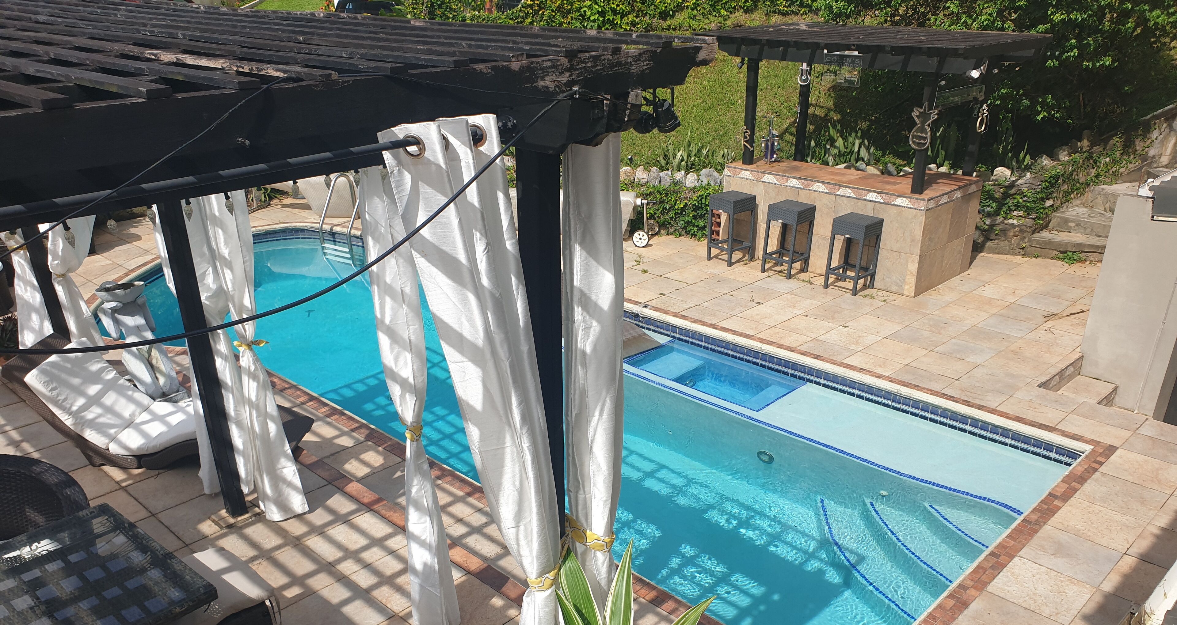 Spacious 5 bedroom Villa with Pool in Diego Martin, Trinidad and Tobago