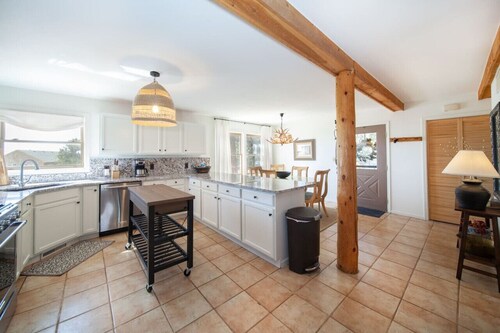 Rocky Mountain Vista Fabulous New Cabin 3bed/2bath