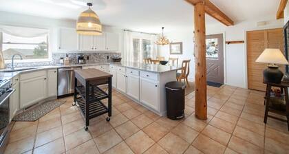 Rocky Mountain Vista Fabulous New Cabin 3bed/2bath