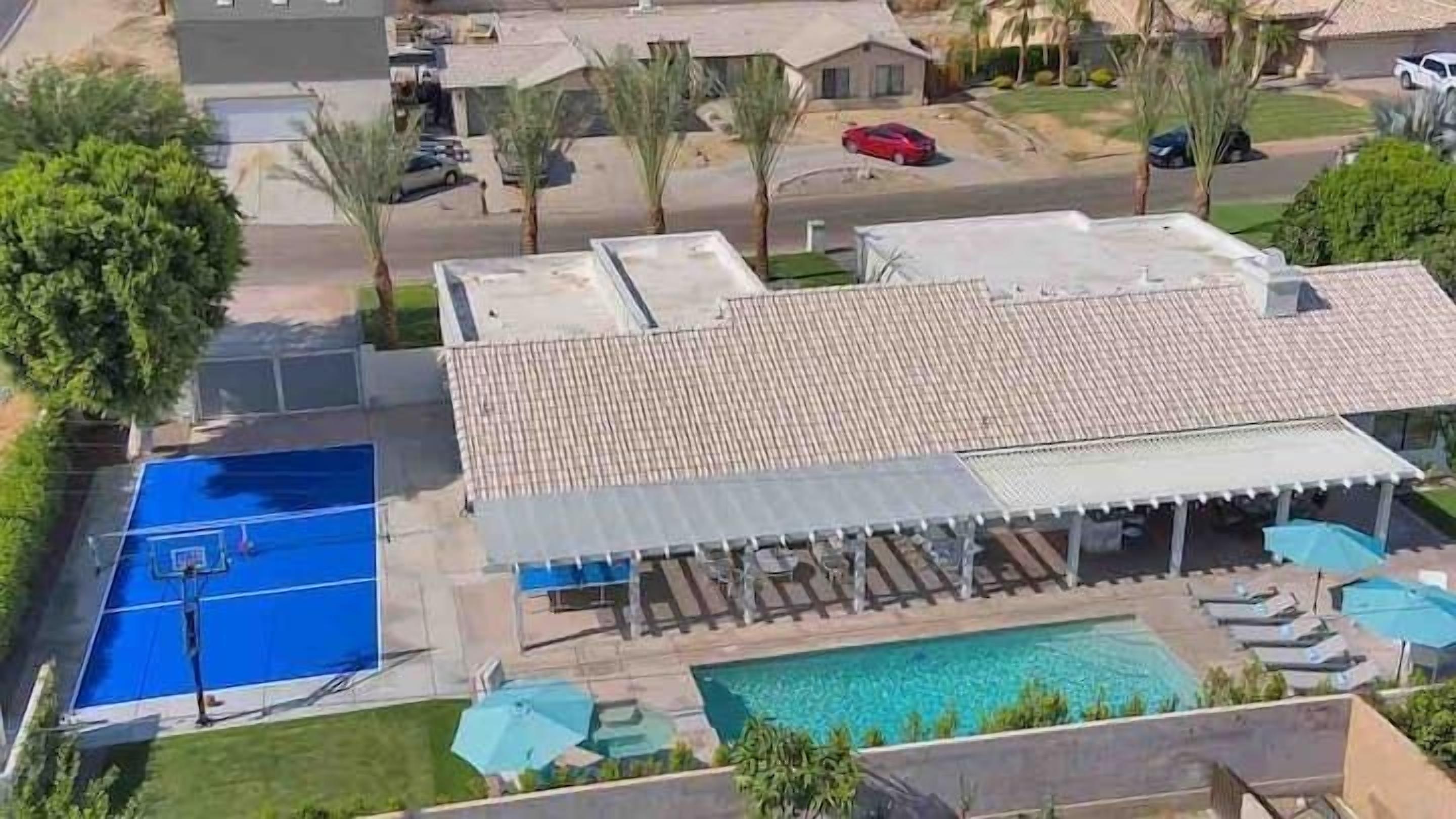 Dune Lakes Perfect for Entertaining