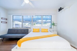 3 Schlafzimmer, Schreibtisch, Bügeleisen/Bügelbrett, kostenloses WLAN