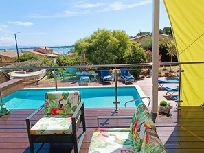 Piscine extérieure, piscine chauffée