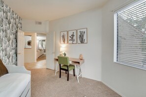 3 Schlafzimmer, Bügeleisen/Bügelbrett, Internetzugang, Bettwäsche