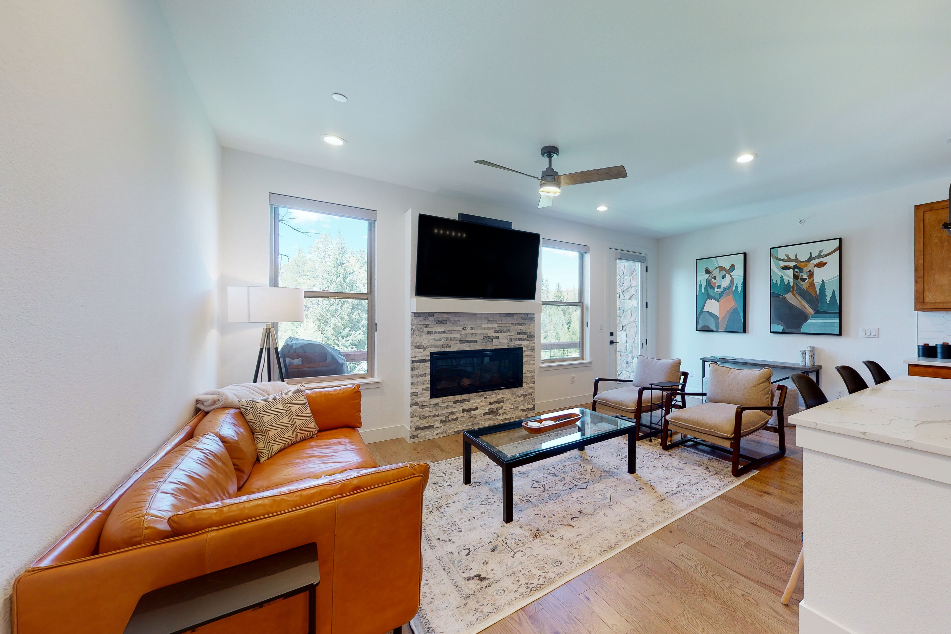 Modern mountain condo with grill, fireplace, & W/D - near skiing & rec center