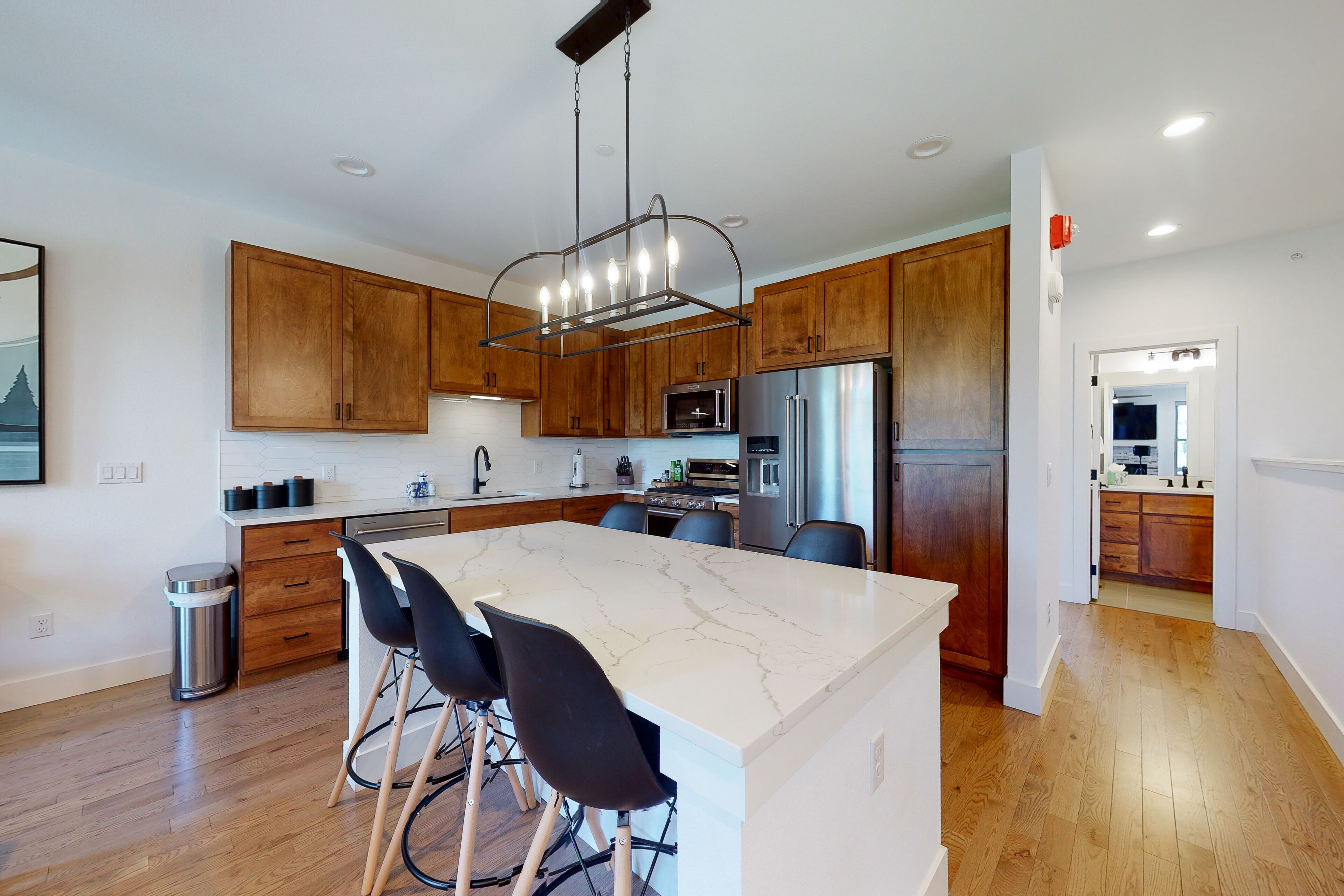 Modern mountain condo with grill, fireplace, & W/D - near skiing & rec center