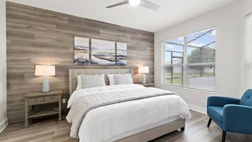 5 habitaciones, tabla de planchar con plancha y cuna de viaje