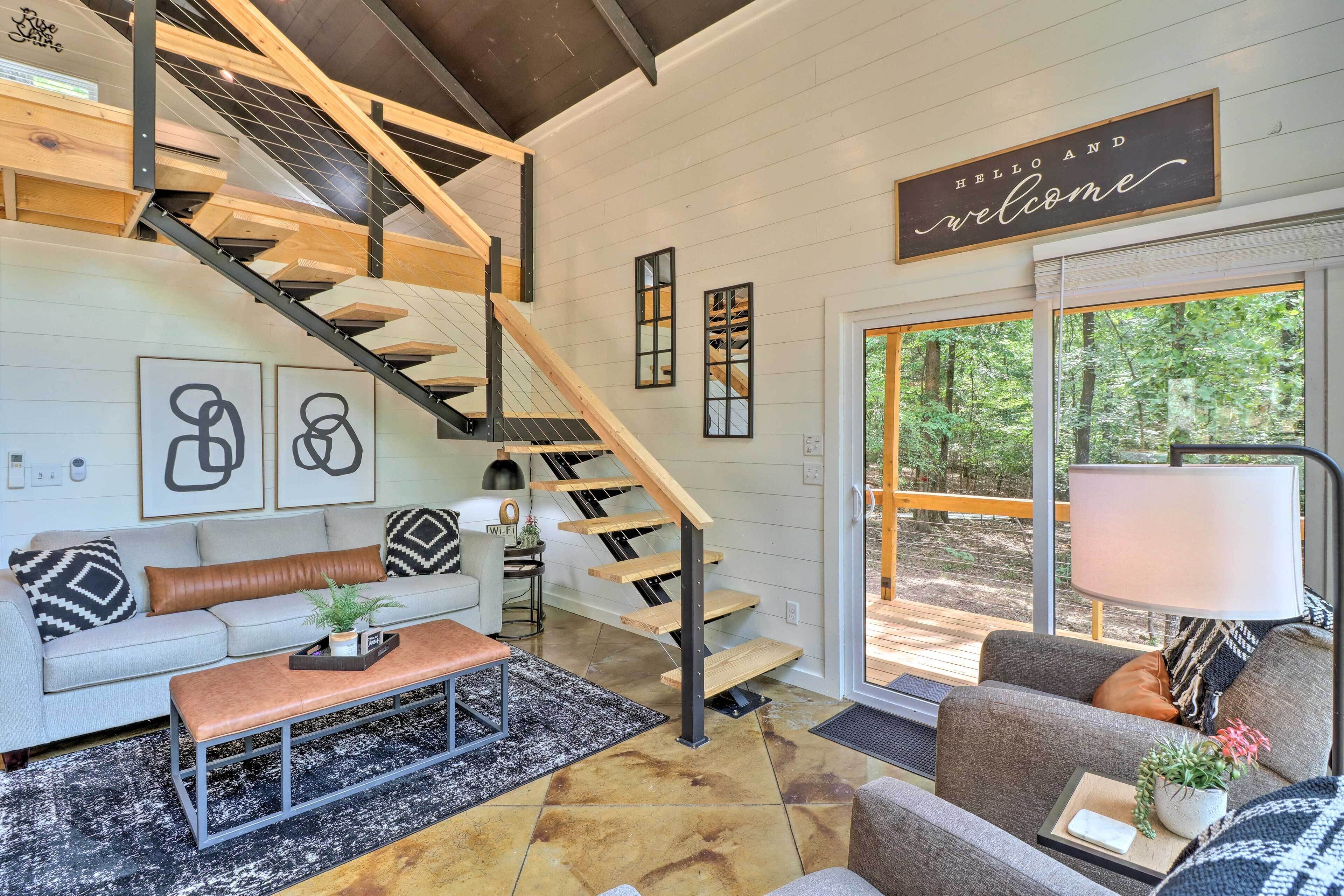 Serene Shirley Cabin w/ Lake Access + Boat Launch!