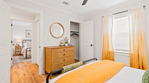 Cottage Row: Pinehurst