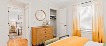 Cottage Row: Pinehurst