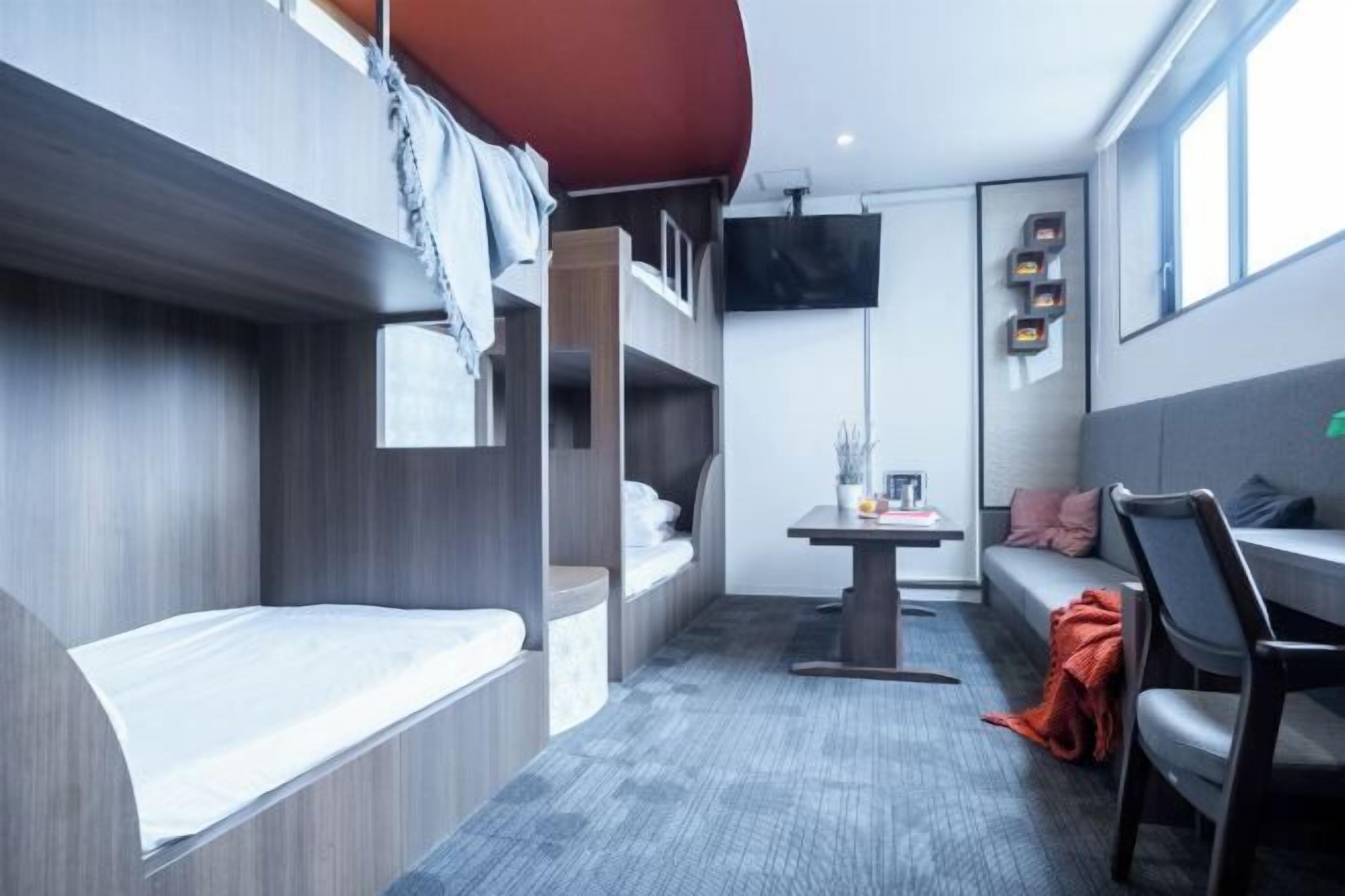 Coffres-forts dans les chambres, bureau