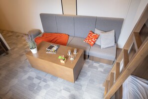 Living area - ORI Rokkaku (Kyoto)