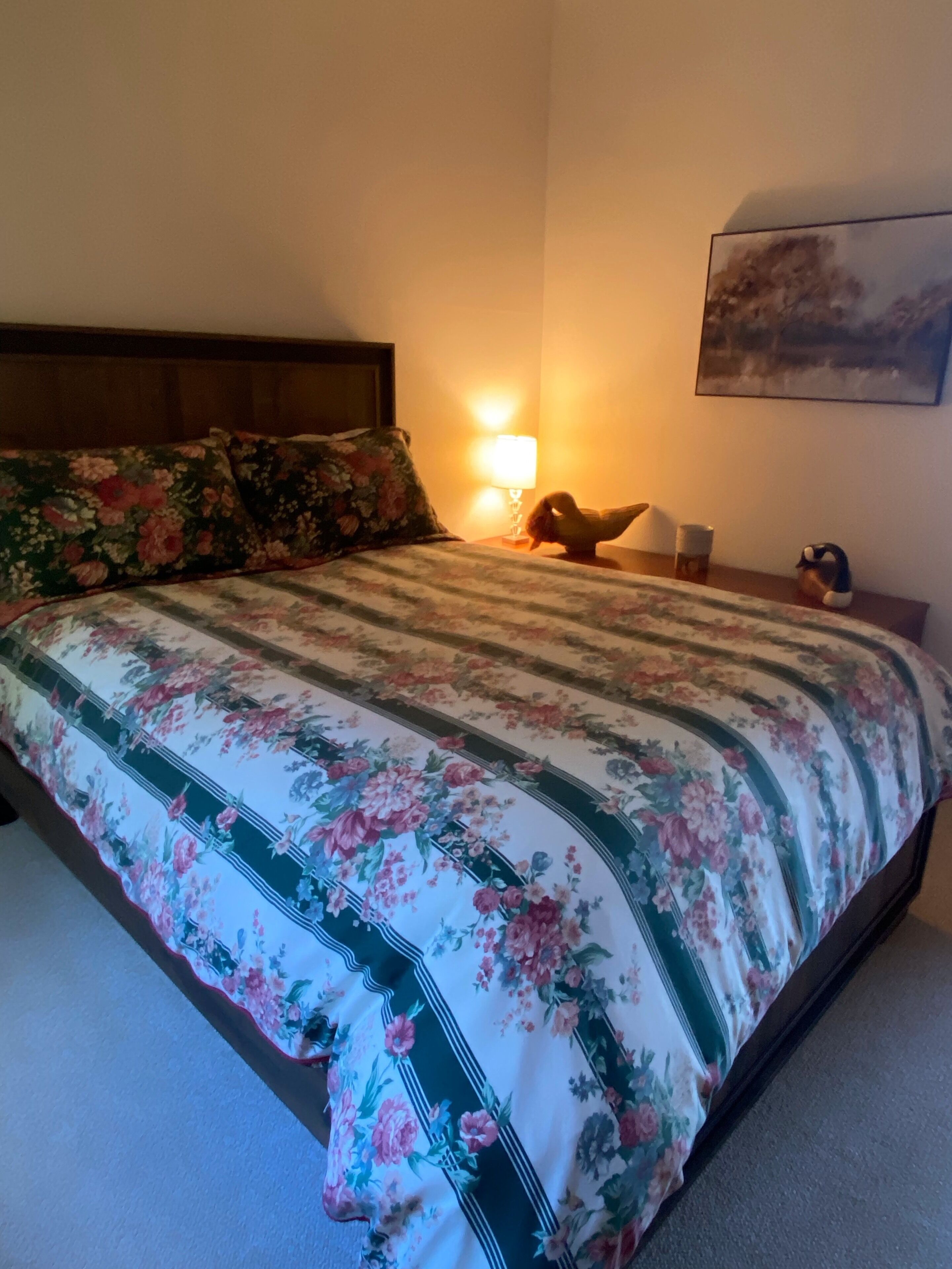 Private and Serene Waterfront Retreat 