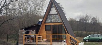 2brCabin-Fireplace-HotTub-Sauna-SkiResort