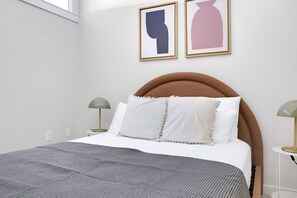 1 quarto, ferros/tábuas de passar roupa, Wi-Fi, roupa de cama