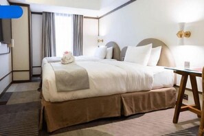 Free WiFi - Louis Kienne Hotel Pemuda (Semarang)