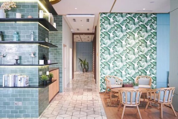 Interior - Louis Kienne Hotel Pemuda (Semarang)