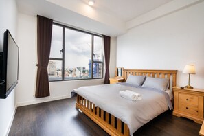 Habitación triple de lujo, 3 habitaciones | Cortinas blackout, tabla de planchar con plancha y wifi gratis 